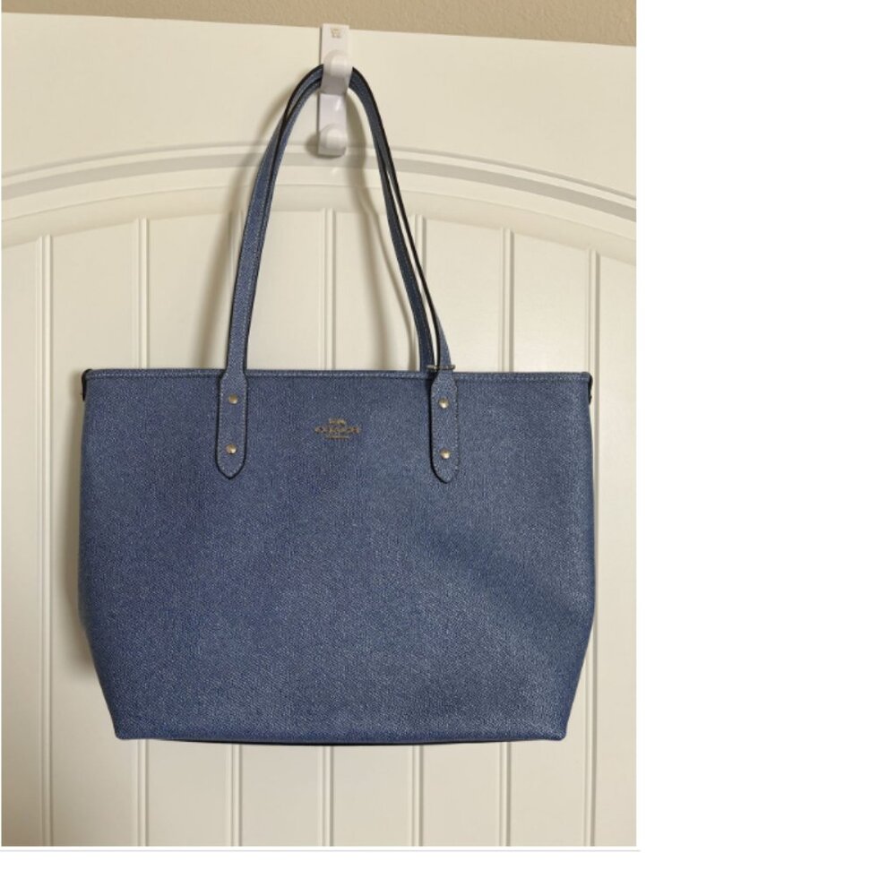 Coach City Zip Tote Bag